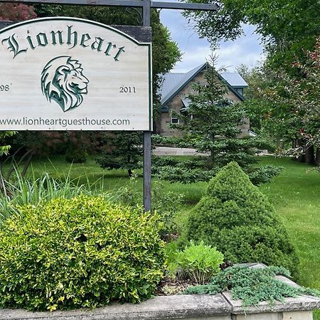 ליונס הד Lionheart Guest House מראה חיצוני תמונה