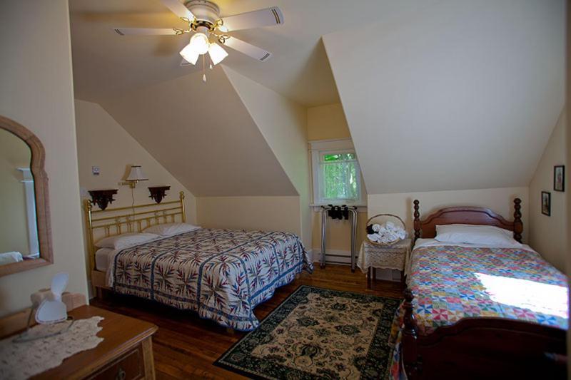 ליונס הד Lionheart Guest House מראה חיצוני תמונה